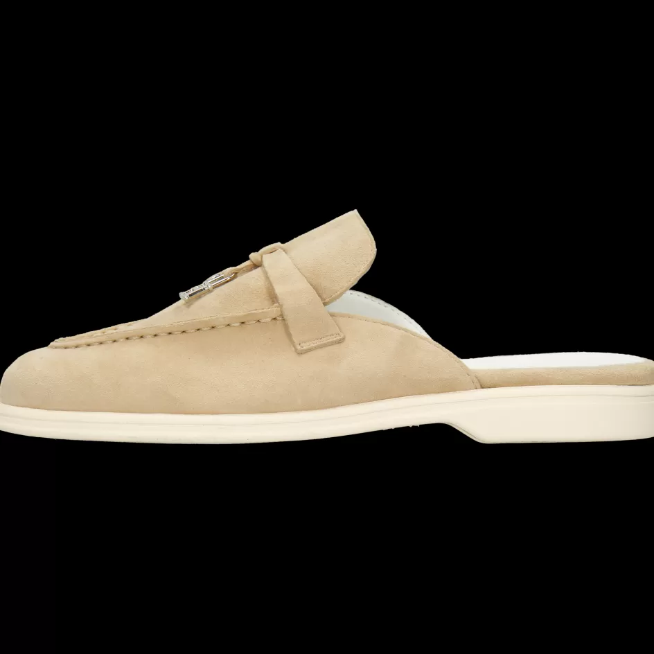 Adley 15 | Melvin & Hamilton New