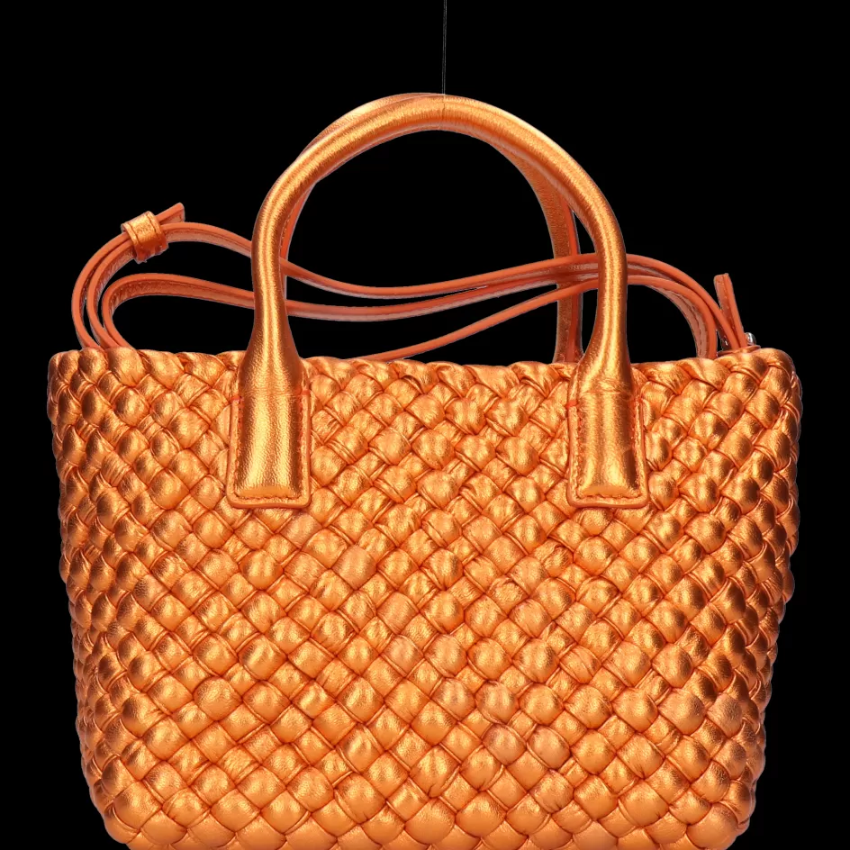 Alani 1 | Melvin & Hamilton Sale