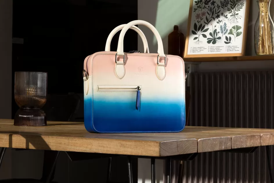 Vancouver | Melvin & Hamilton Sale